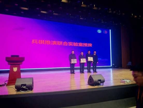 说明: 9f743a5531933bbdd49632e7e1070cf1